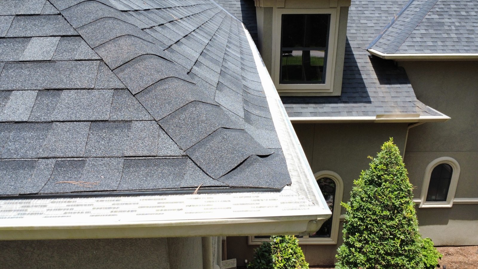 Seamless Gutter Installation