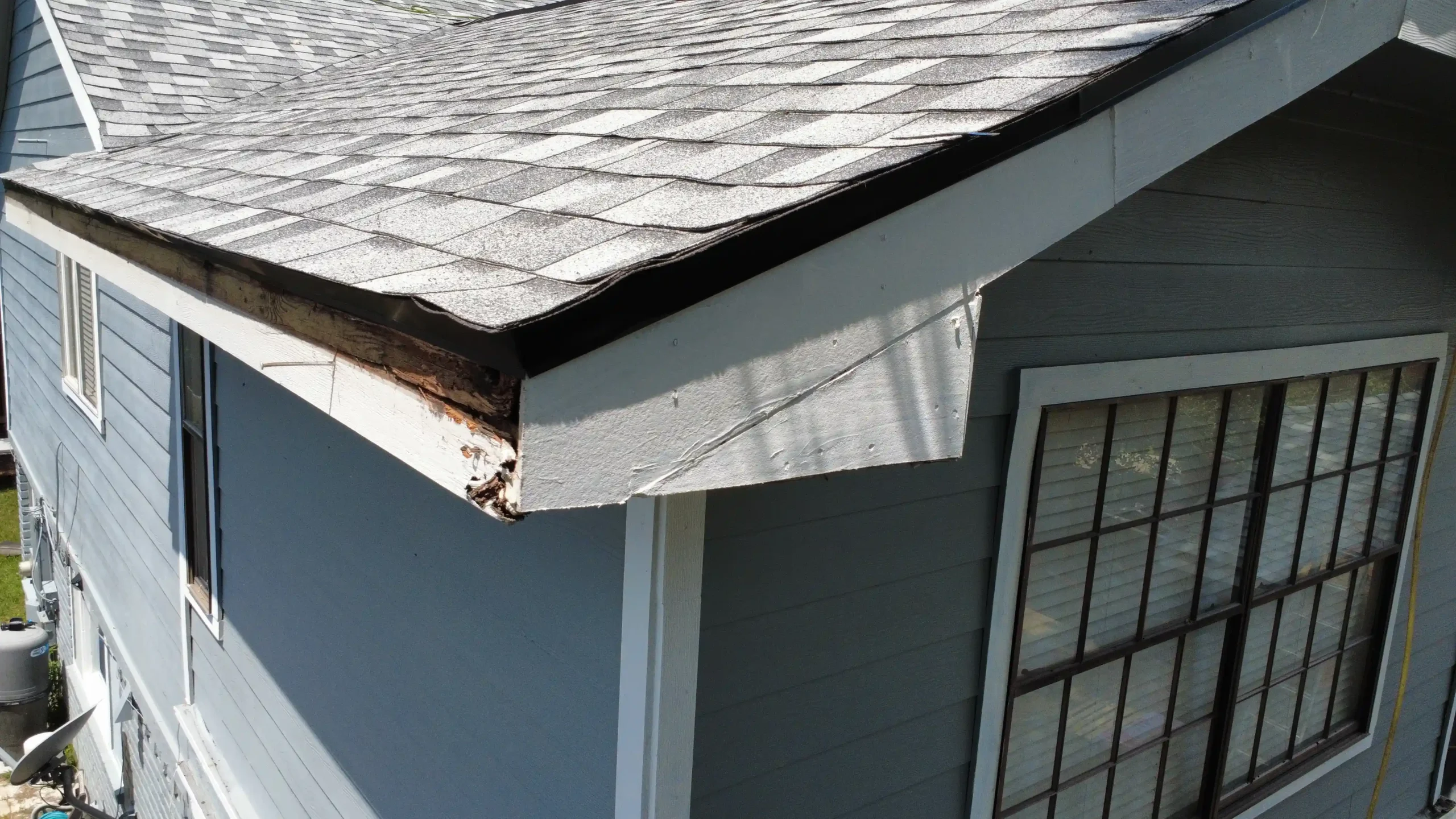 Full Roof and Gutter Before 4