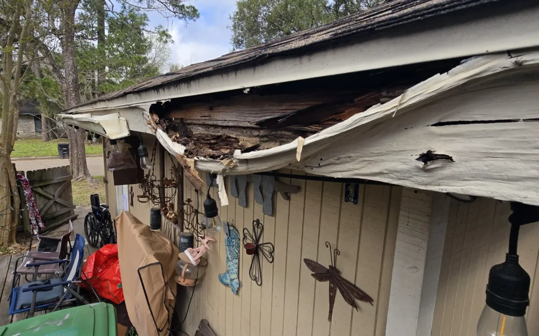 Water Running Behind Gutters: What It Means for Greater Houston Homes